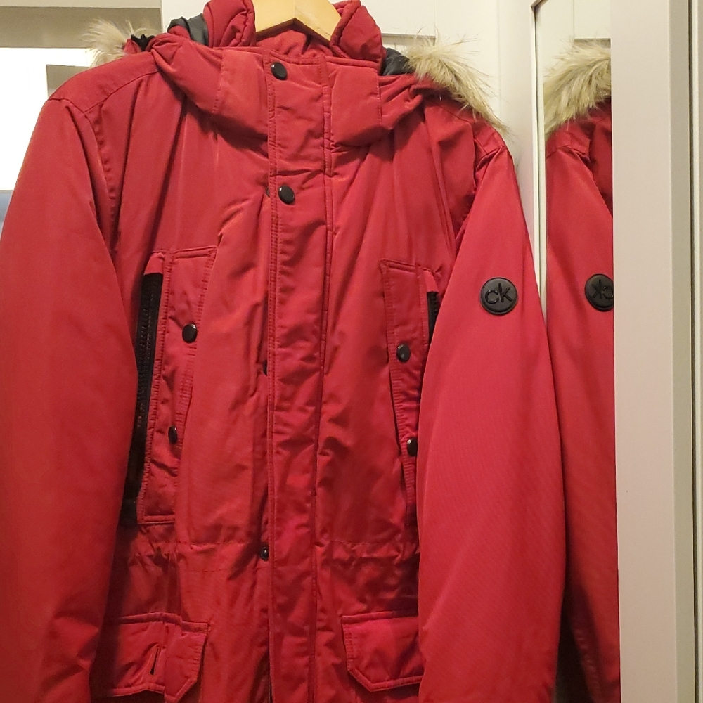 Calvin Klein Men's Bold Red Puffer Coat